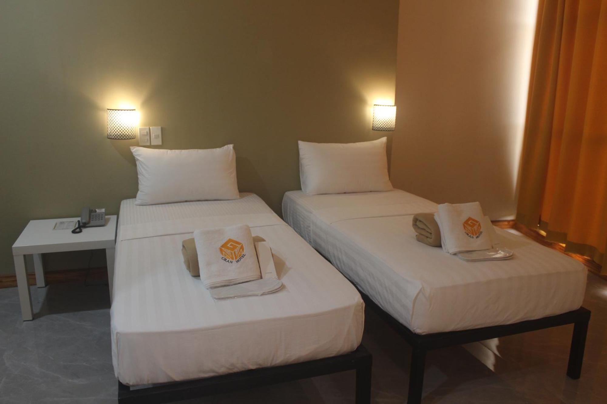 Ngn Gran Hotel Tuguegarao Esterno foto